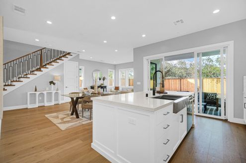 Enclave at Walnut Boulevard in Richmond – photo 6