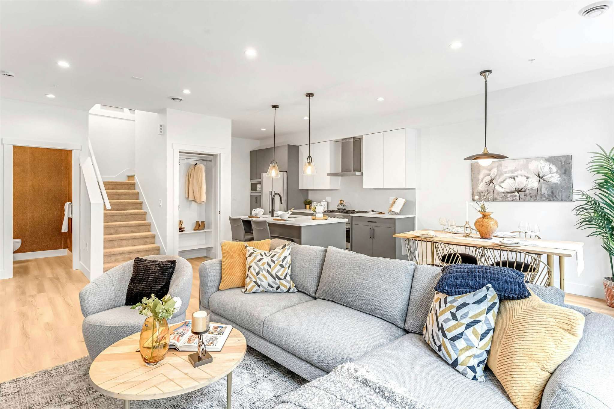 Park Avenue Townhomes in Langley – photo 6