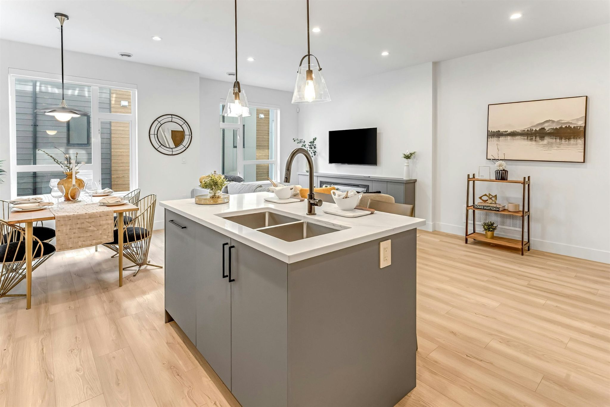 Park Avenue Townhomes in Langley – photo 17