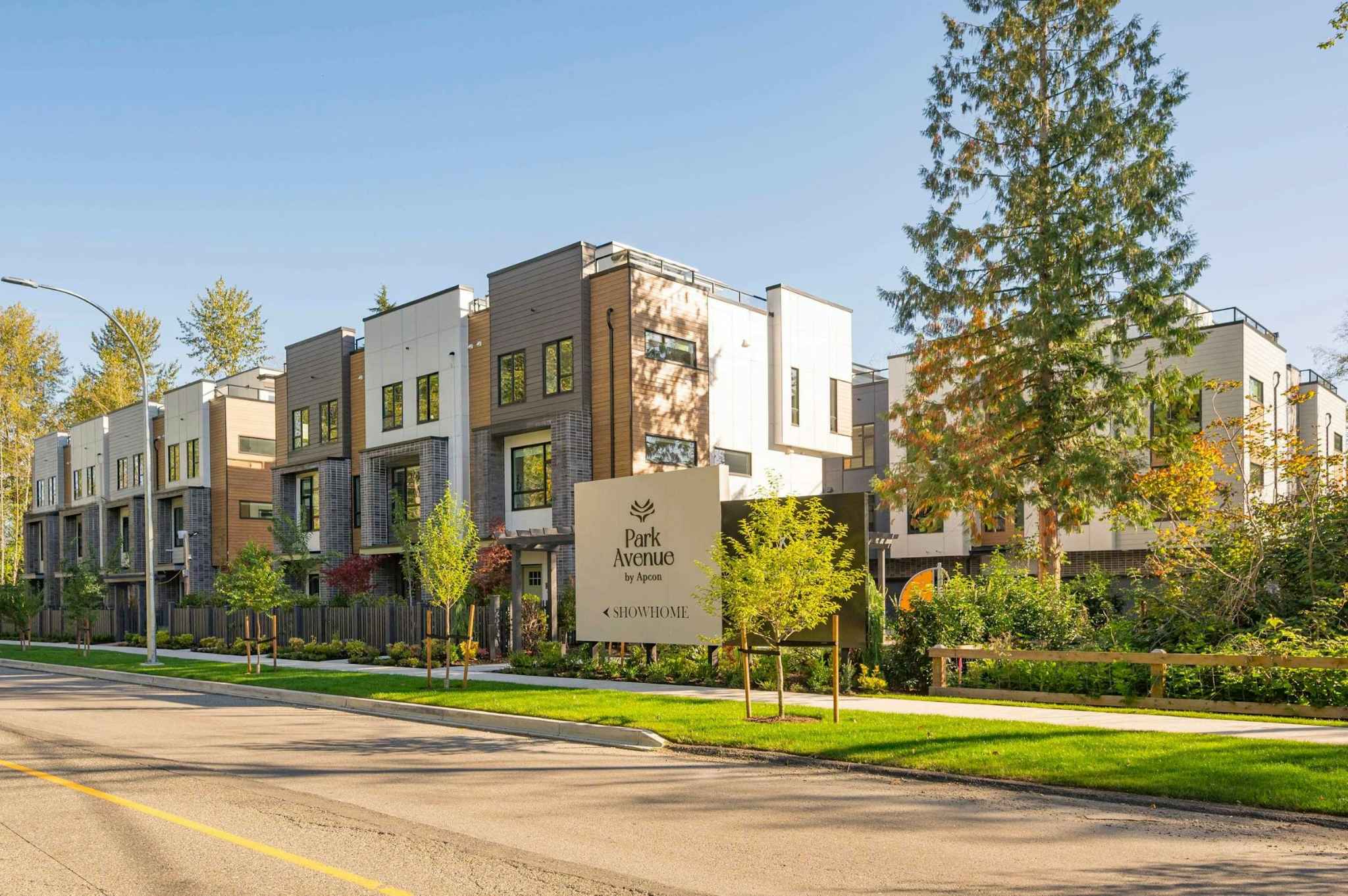 Park Avenue Townhomes in Langley – photo 5