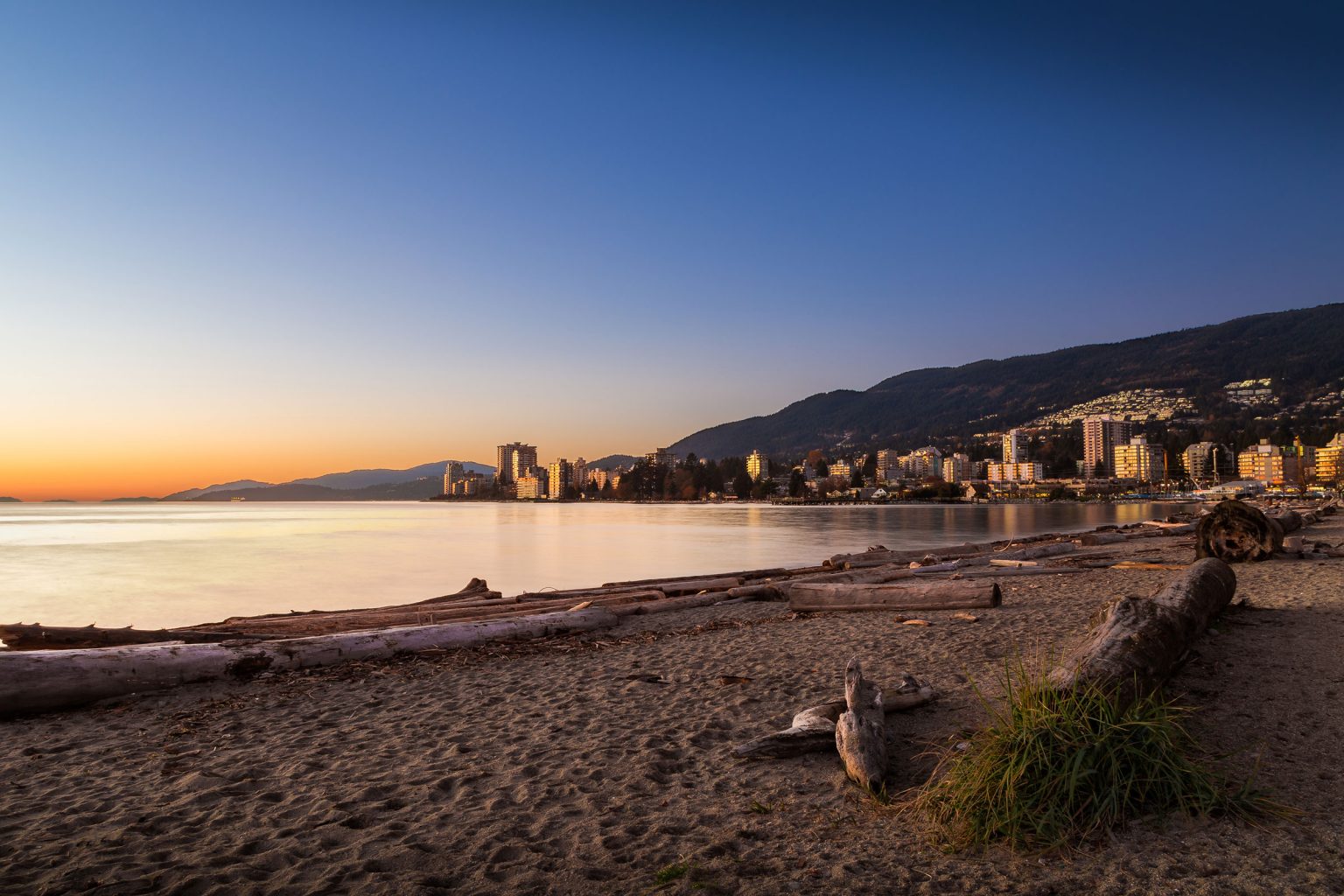 Executive on the Park in West Vancouver – photo 8
