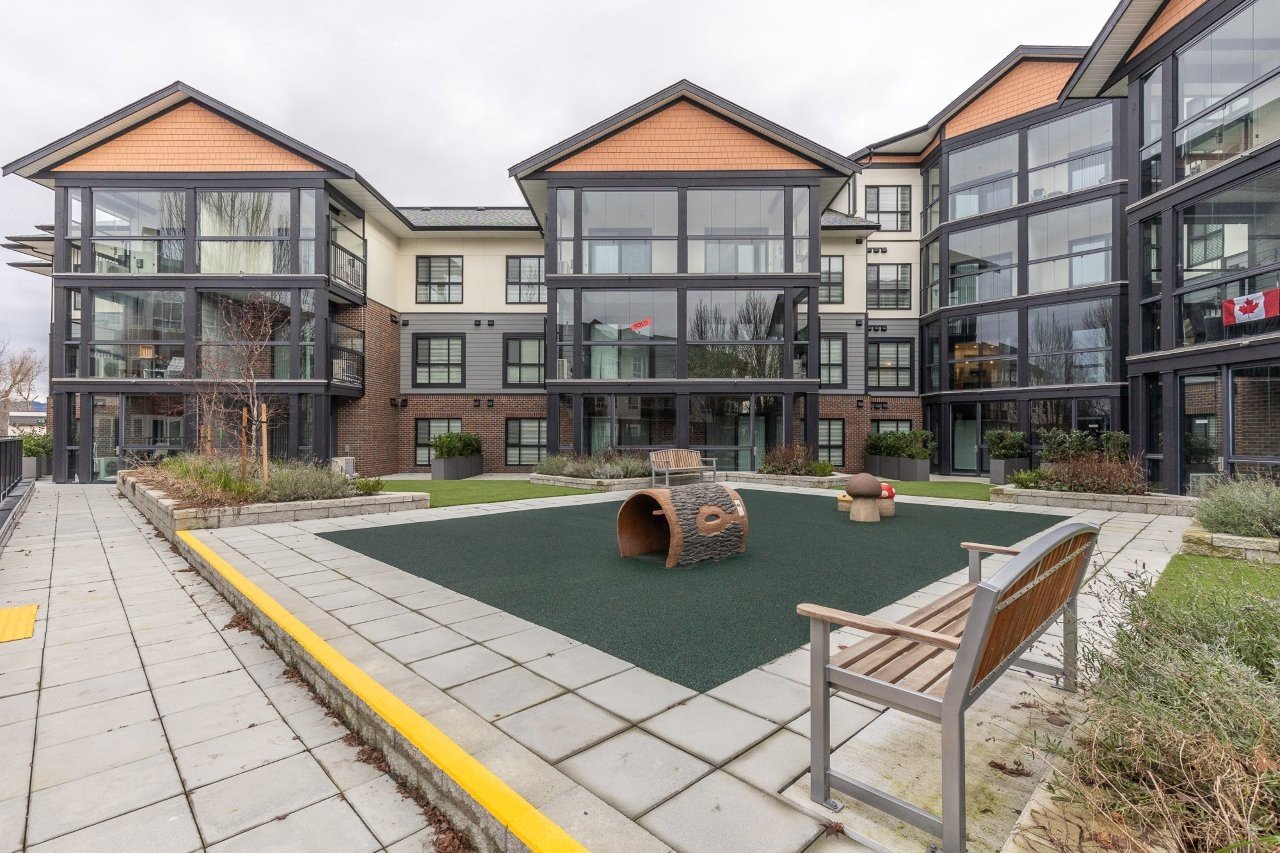Mountainview Lane in Chilliwack – photo 1